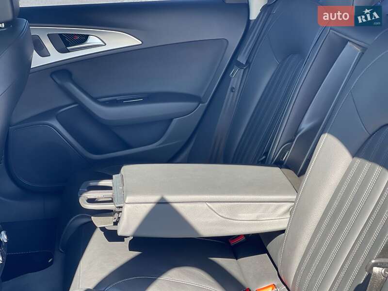 Седан Audi A6 2015 в Ужгороде