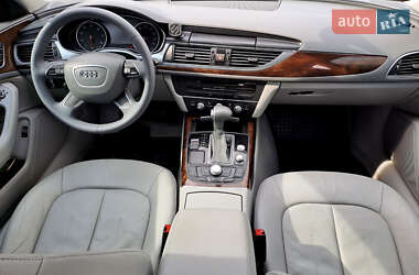 Седан Audi A6 2012 в 