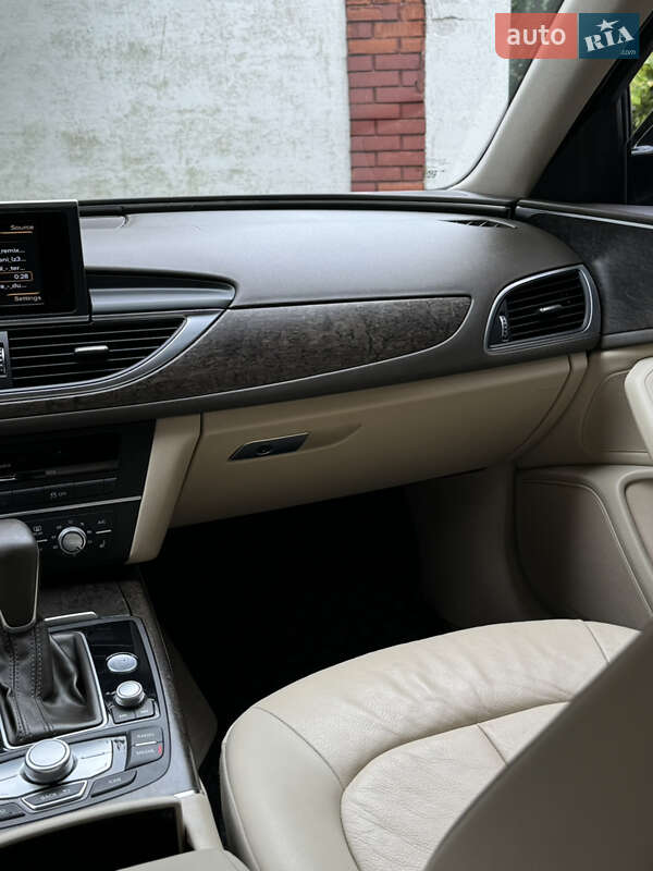 Седан Audi A6 2016 в Винниках