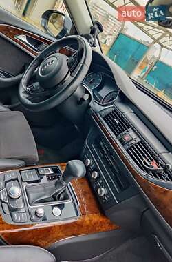 Седан Audi A6 2013 в 