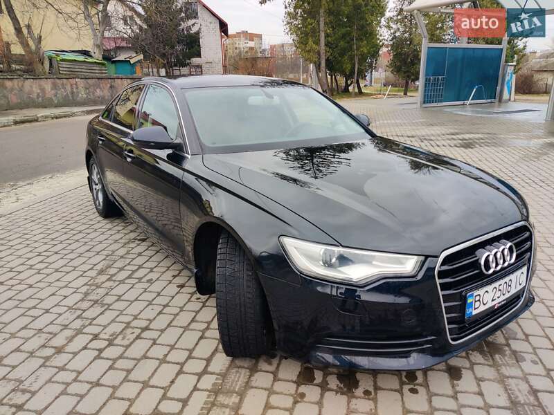 Седан Audi A6 2013 в 