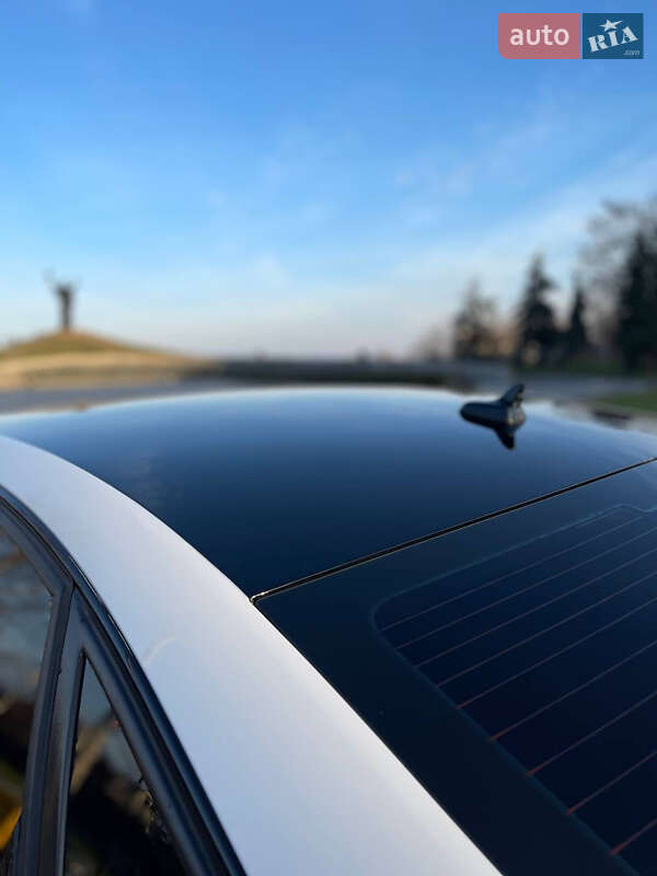 Седан Audi A6 2011 в Смеле
