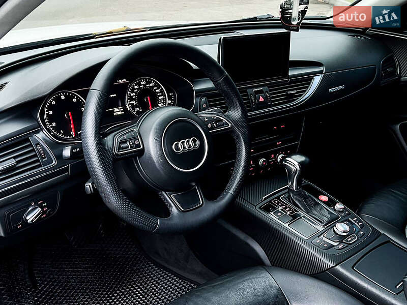Седан Audi A6 2011 в Смеле
