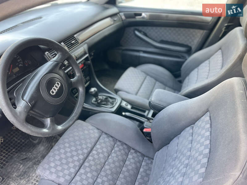 Універсал Audi A6 2000 в Новодністровську