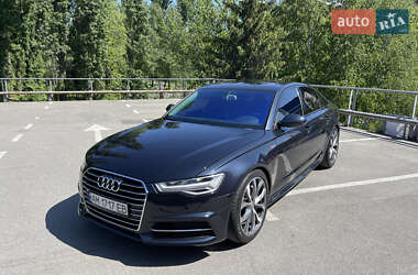 Седан Audi A6 2015 в Киеве
