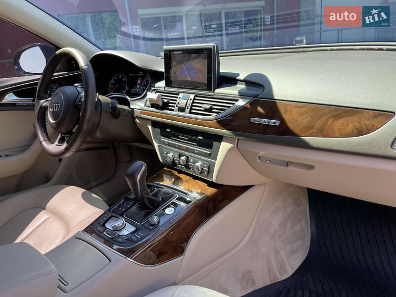 Седан Audi A6 2015 в Киеве