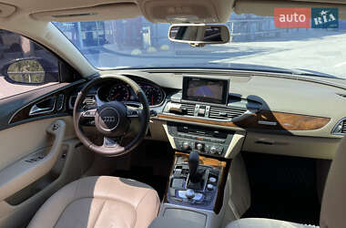 Седан Audi A6 2015 в 