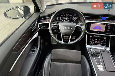 Седан Audi A6 2019 в 