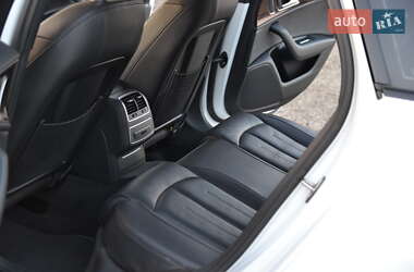 Седан Audi A6 2018 в 