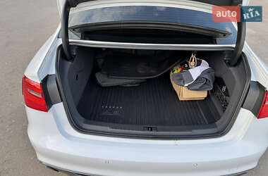 Седан Audi A6 2014 в Харькове