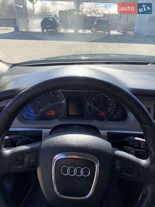 Универсал Audi A6 2006 в Нововолынске