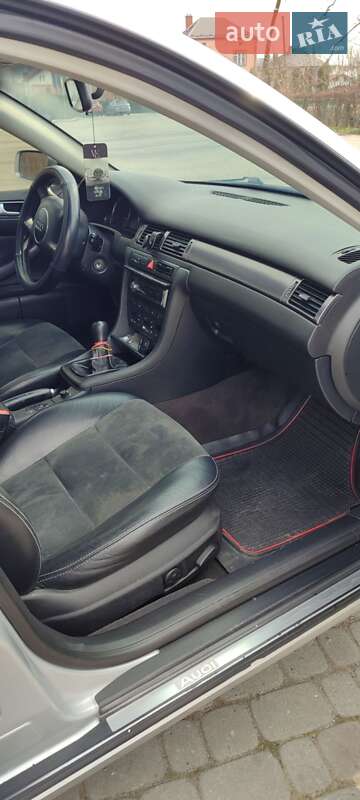 Универсал Audi A6 2003 в Городке