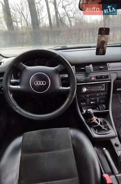 Универсал Audi A6 2003 в 