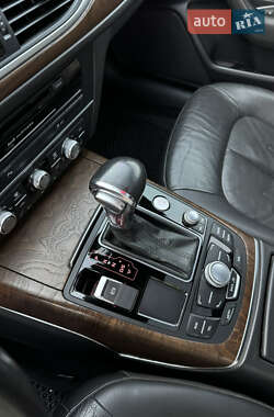 Седан Audi A6 2014 в 