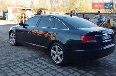 Седан Audi A6 2004 в 