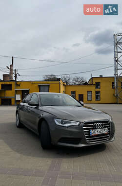 Седан Audi A6 2014 в 