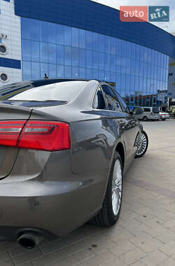 Седан Audi A6 2014 в 