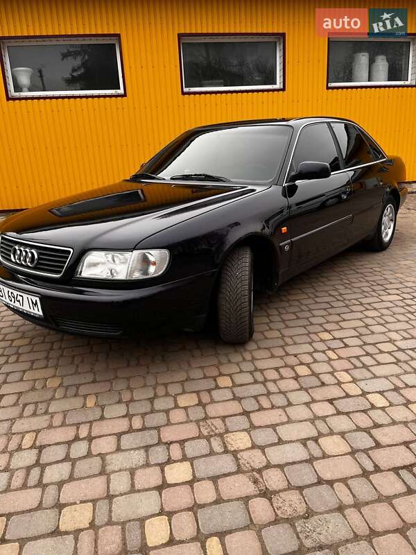 Седан Audi A6 1997 в Хоролі