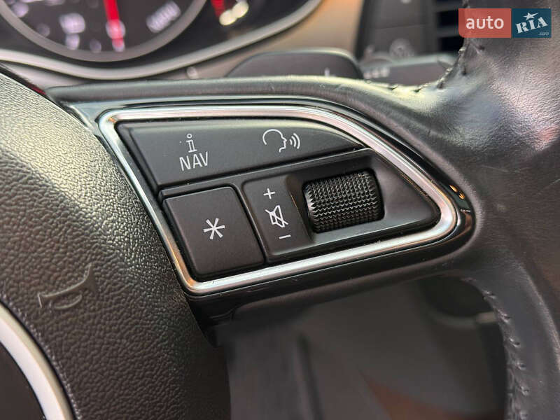 Седан Audi A6 2015 в Глухові