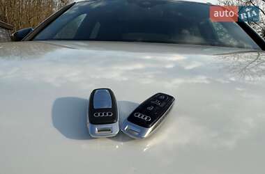 Универсал Audi A6 2018 в 