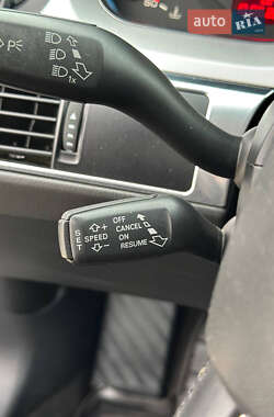 Седан Audi A6 2010 в 
