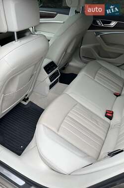 Седан Audi A6 2019 в 