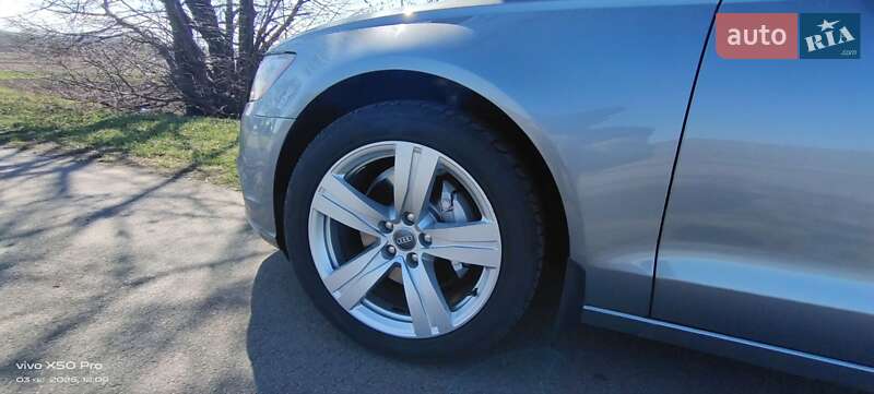 Седан Audi A6 2013 в Демидовке
