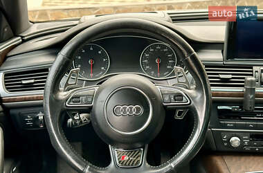 Седан Audi A6 2013 в 