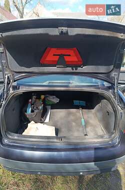 Седан Audi A6 1999 в 