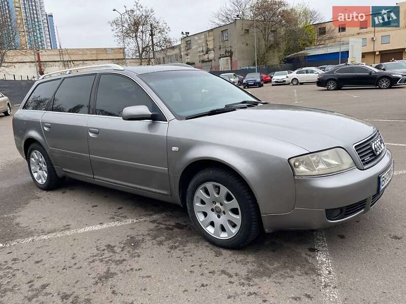 Универсал Audi A6 2002 в 