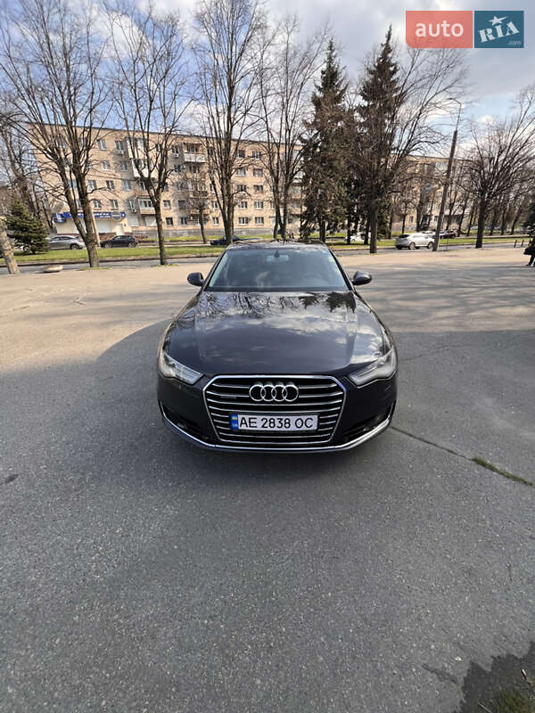 Седан Audi A6 2015 в Дніпрі