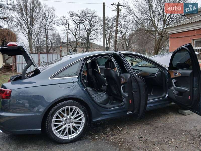 Седан Audi A6 2015 в Дніпрі