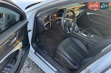 Седан Audi A6 2018 в 