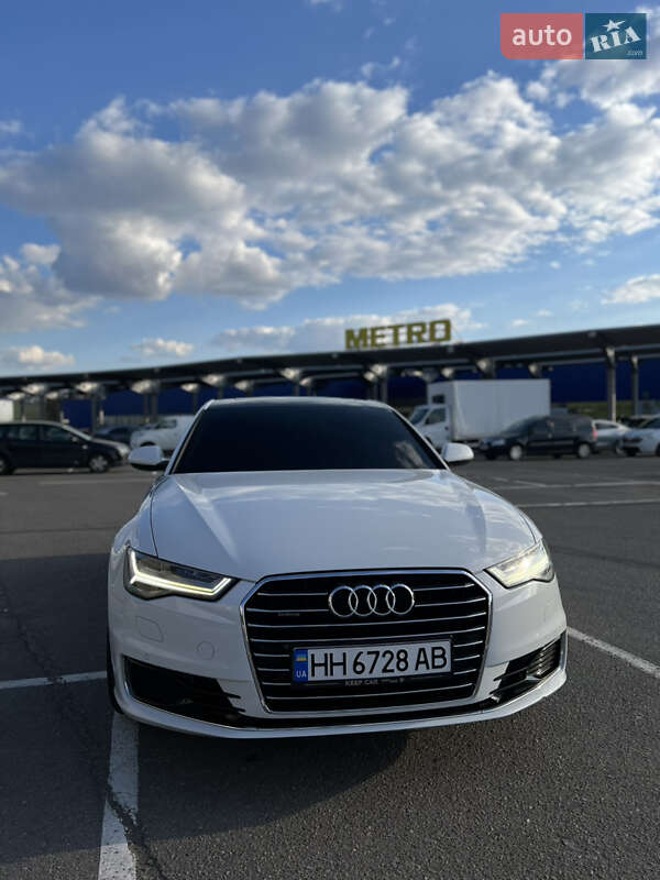 Седан Audi A6 2015 в Одессе
