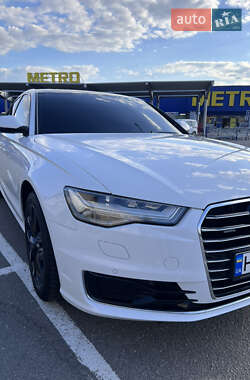 Седан Audi A6 2015 в 