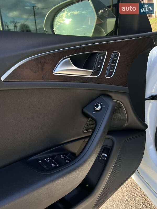 Седан Audi A6 2015 в Одессе