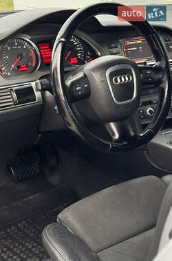 Седан Audi A6 2004 в 