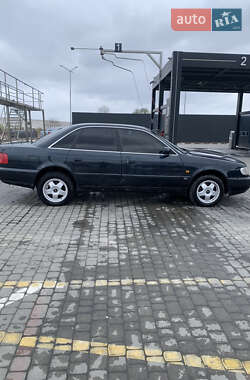 Седан Audi A6 1995 в 