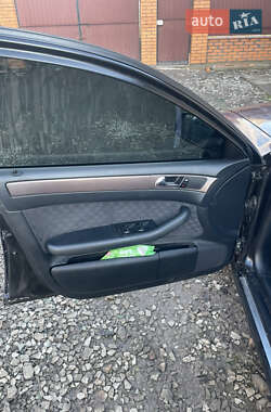 Универсал Audi A6 2001 в 