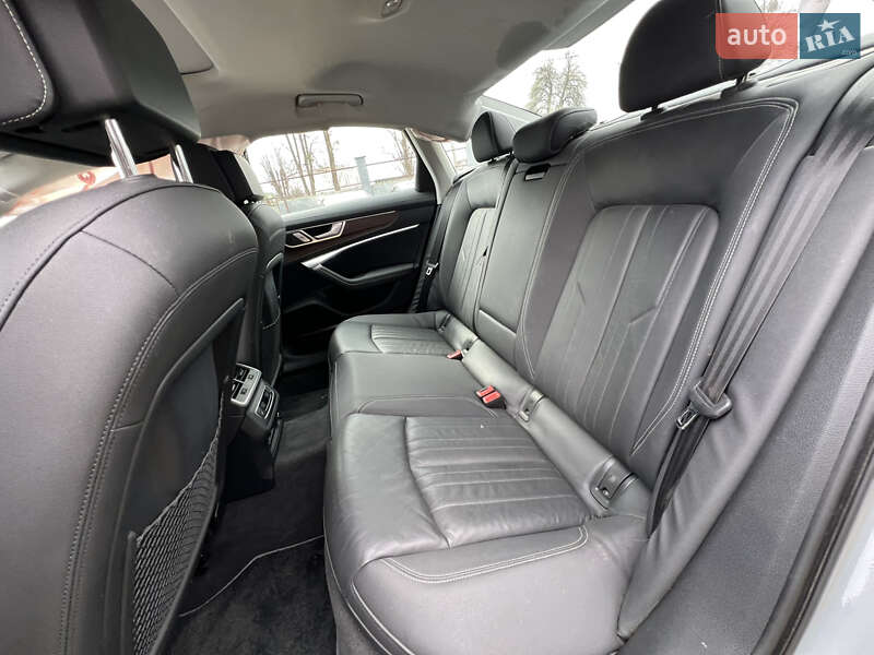 Седан Audi A6 2019 в Стрые