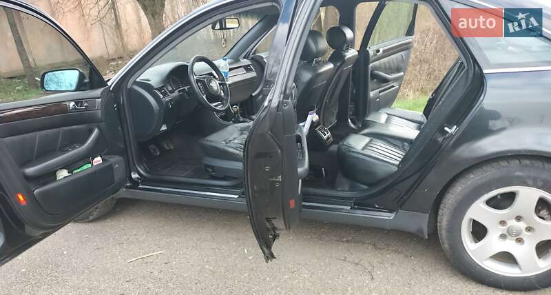 Седан Audi A6 2001 в Стрые