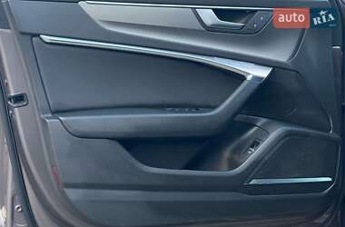 Универсал Audi A6 2019 в 