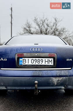 Седан Audi A6 2000 в 