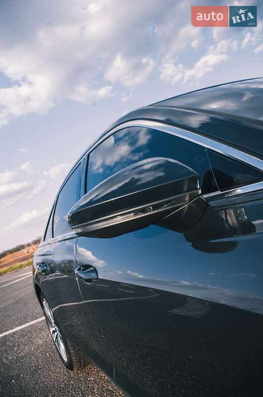 Седан Audi A6 2023 в Киеве
