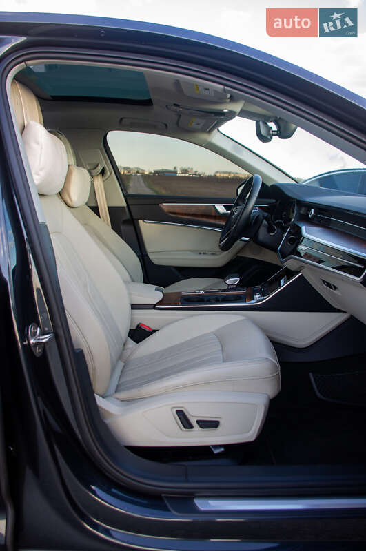 Седан Audi A6 2023 в Киеве