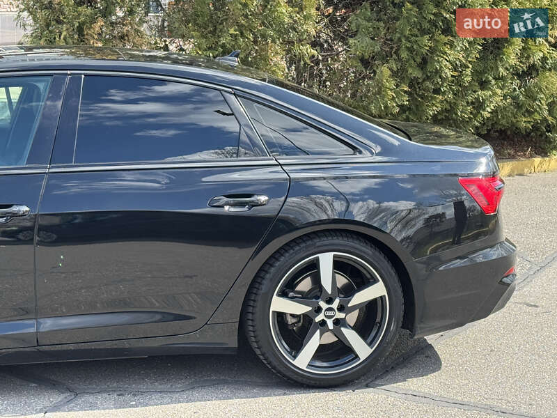 Седан Audi A6 2021 в Киеве