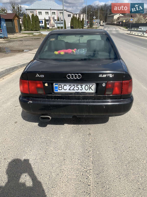 Седан Audi A6 1996 в Яворове