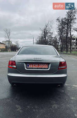 Седан Audi A6 2004 в 
