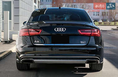 Седан Audi A6 2015 в 