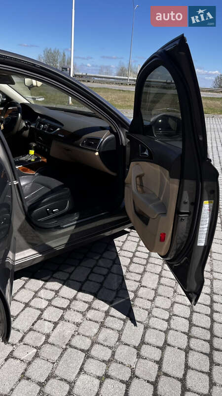 Седан Audi A6 2013 в Рава-Русской